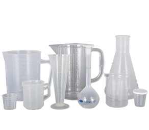 男女操坤巴塑料量杯量筒采用全新塑胶原料制作，适用于实验、厨房、烘焙、酒店、学校等不同行业的测量需要，塑料材质不易破损，经济实惠。